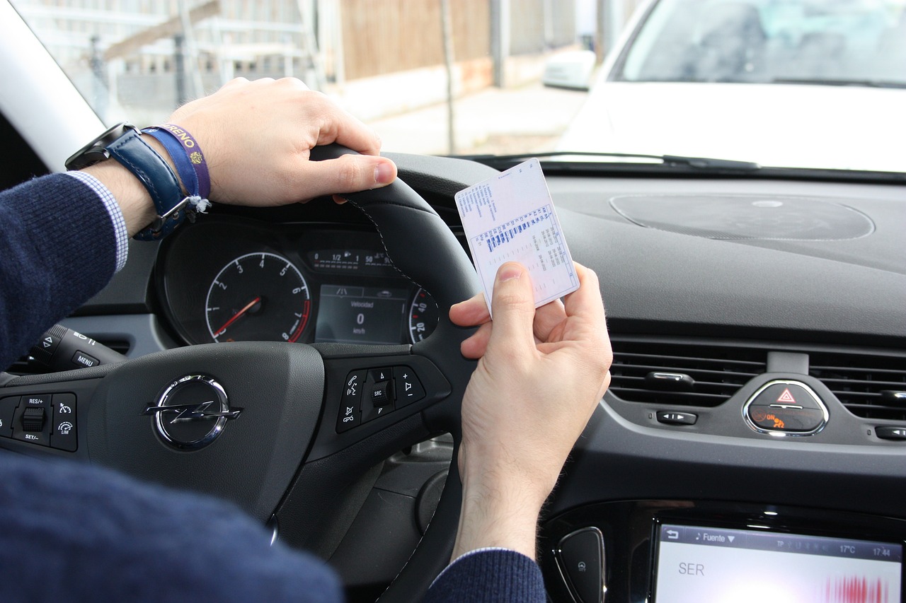 ¿Qué hacer cuando caduca el permiso de conducir?